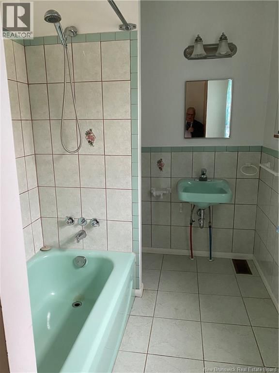 28 PORTLEDGE Image 15