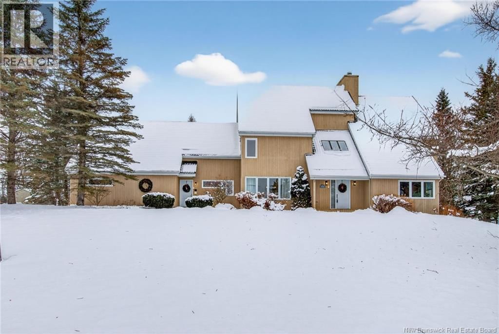353 Lavoie Street, Dieppe, New Brunswick E1A 6R8