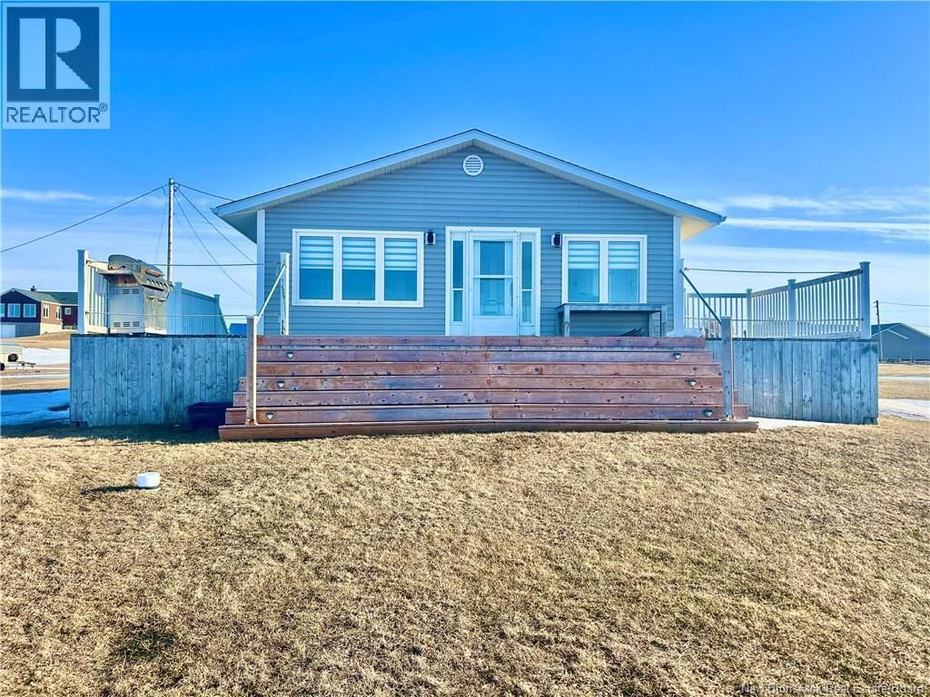 7731 du Havre Street, Bas-Caraquet, New Brunswick E1W 5W9