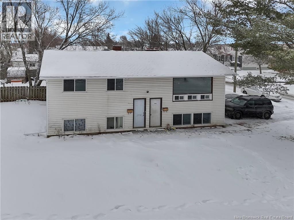 194-196 Lorne Street, Moncton, New Brunswick E1C 3W4