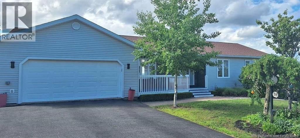 38 Edgemount Dr, Grand Bay-Westfield, New Brunswick E5K 1Y2