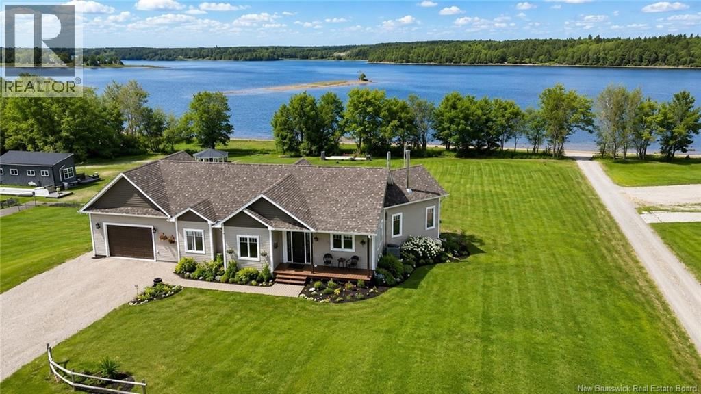 20 Islandview Lane, Main River, New Brunswick E4T 0B1