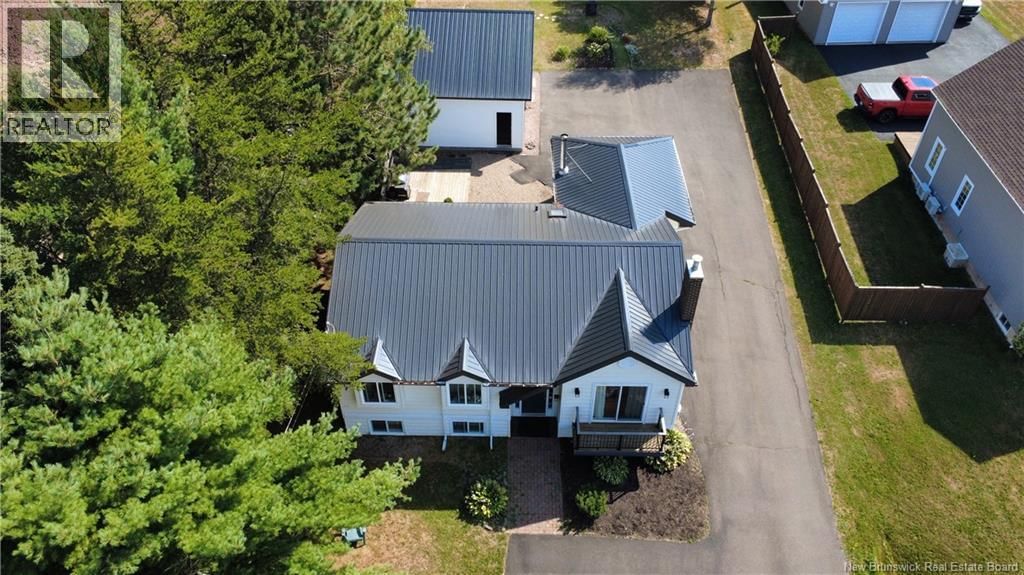 1828 Amirault Street, Dieppe, New Brunswick E1A 7J8