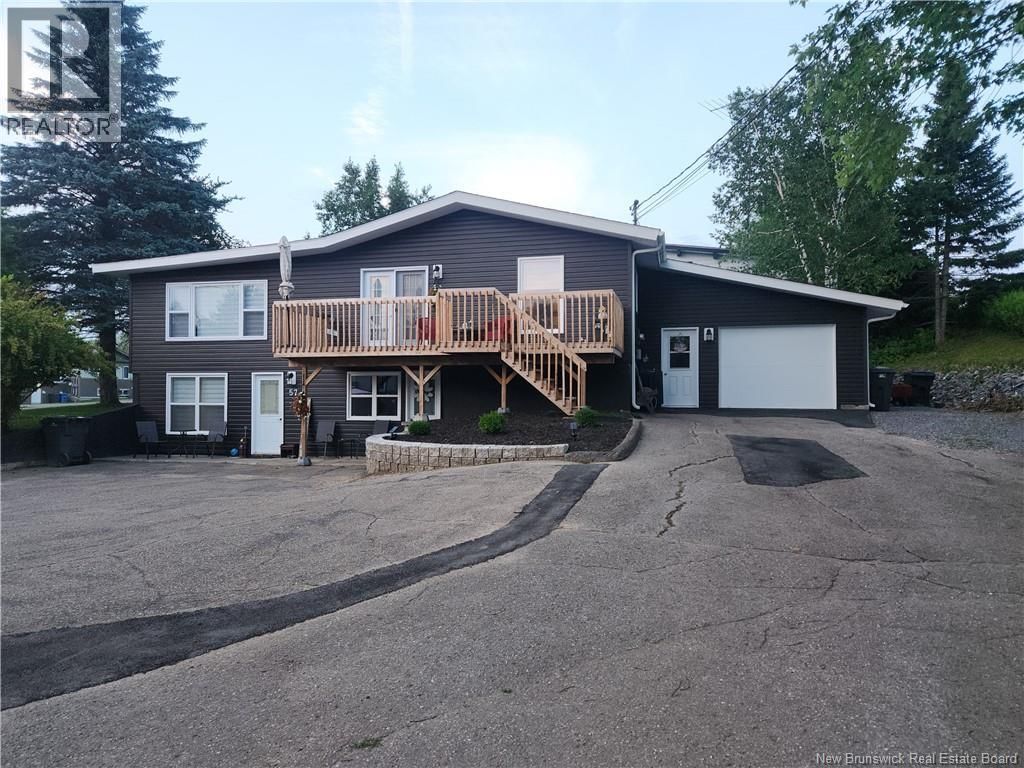57 McClauskey Terrace, Grand-Sault/Grand Falls, New Brunswick E3Y 1E1
