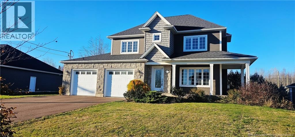 145 Amiens Drive, Moncton, New Brunswick E1G 5R5