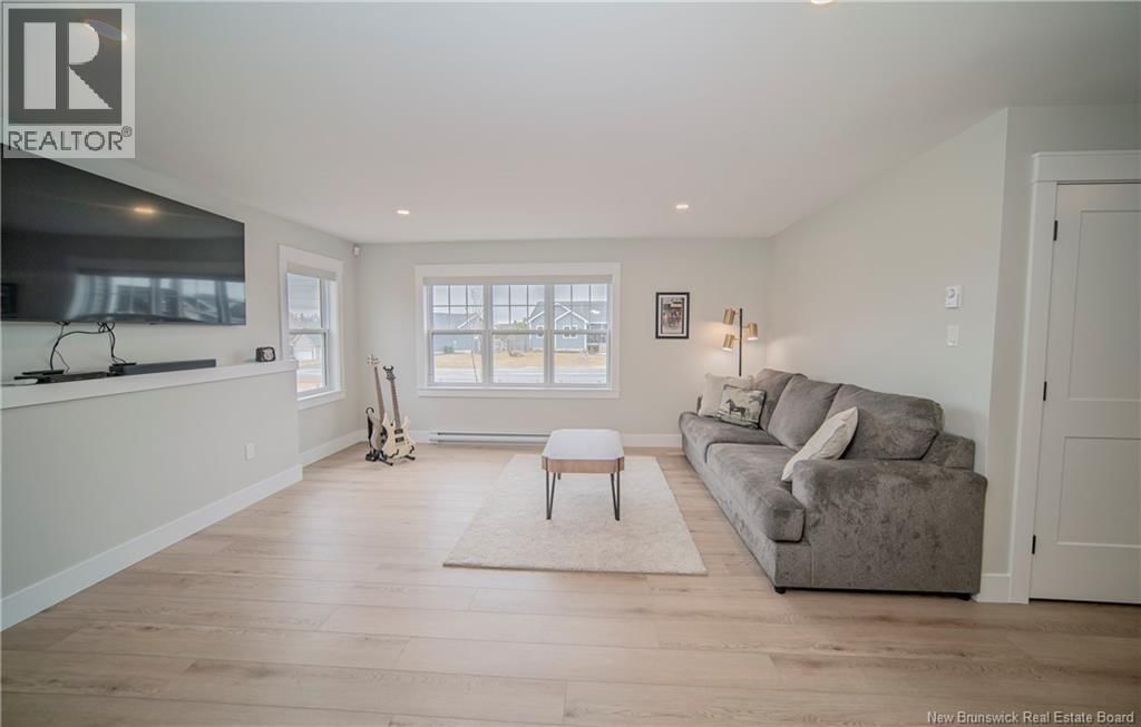 14 APPLE BLOSSOM TRAIL Image 38