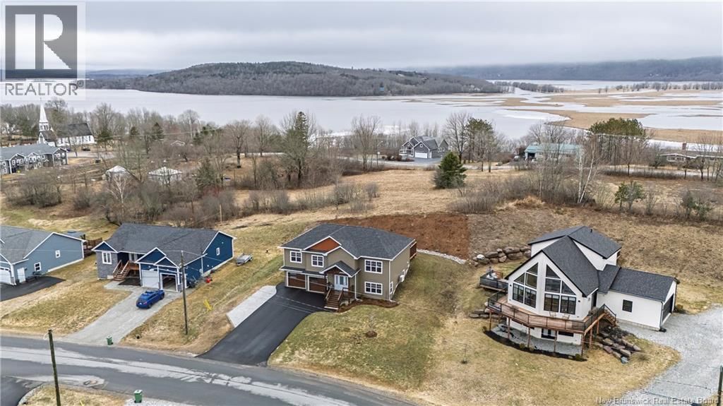 14 APPLE BLOSSOM TRAIL Image 42