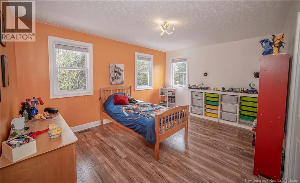 9 DEER LANE Image 28