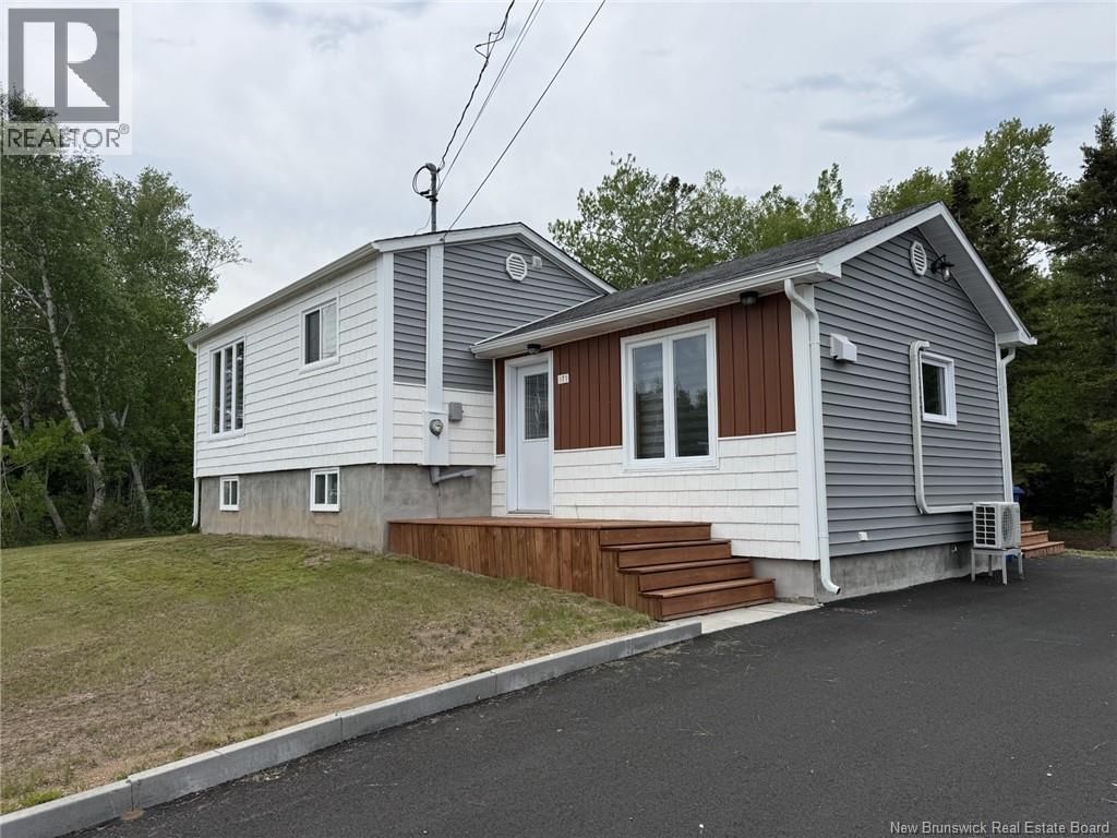 171 12e Rue, Shippagan, New Brunswick E8S 1C4