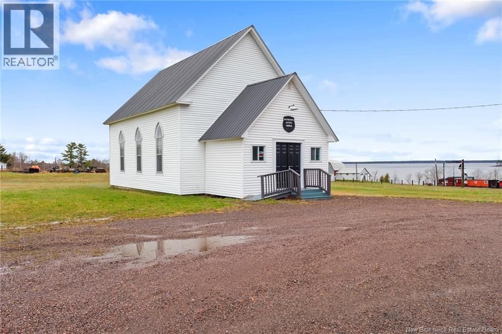12 Union Settlement, Waterborough, New Brunswick E4C 2Z6