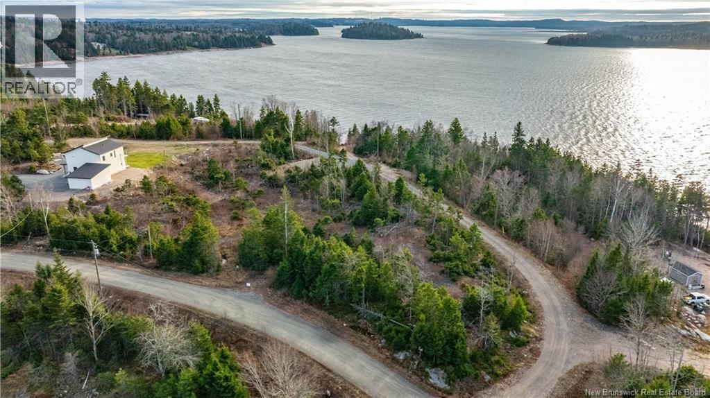 22-24 Bluff Road, Utopia, New Brunswick E5C 0J4