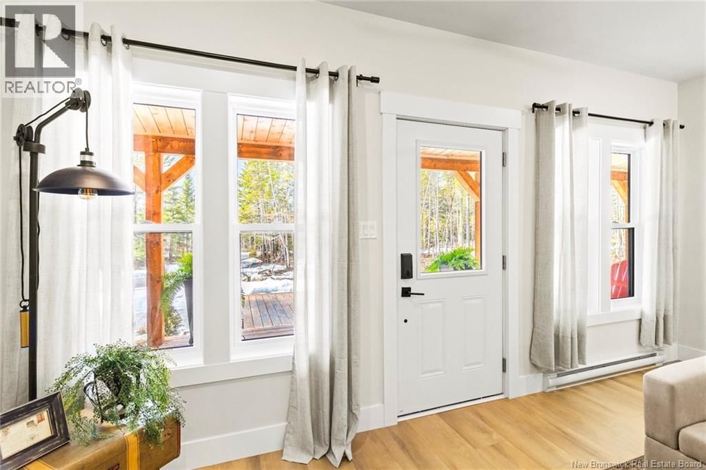 693 ENGLISH SETTLEMENT ROAD Image 4