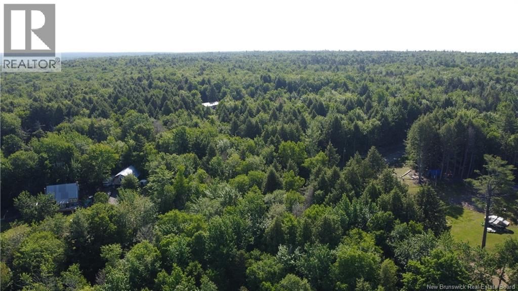 4 Indian Lake Road, Lakeville Corner, New Brunswick E4B 1M1