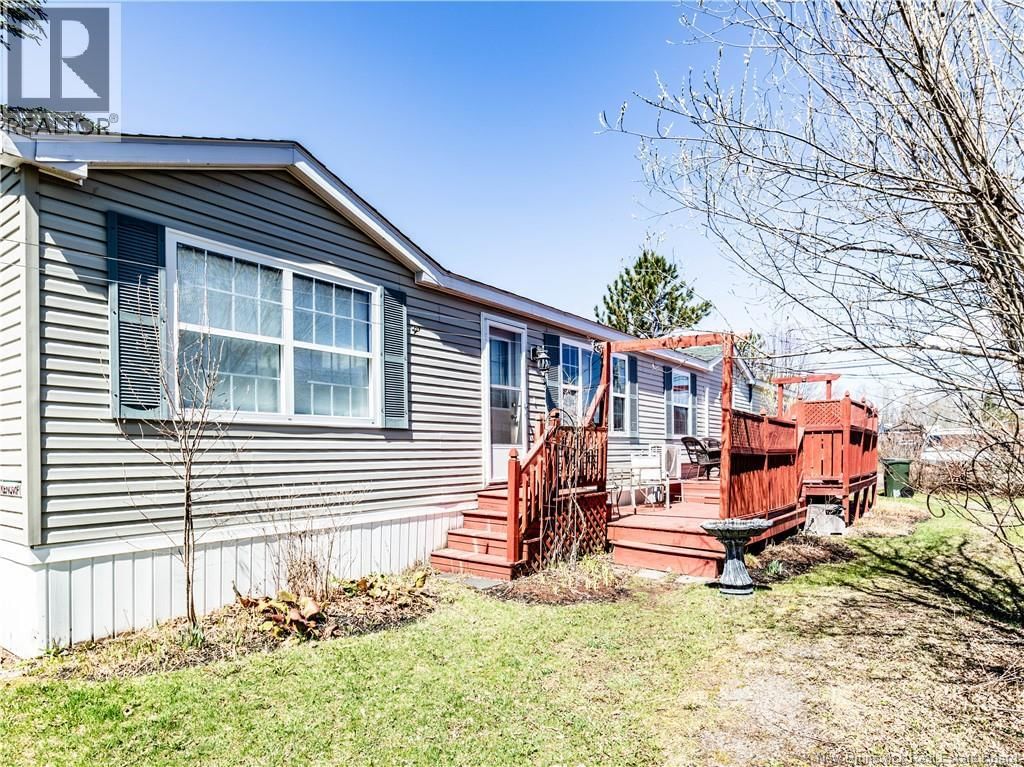 73 Andre, Dieppe, New Brunswick E1A 7C4