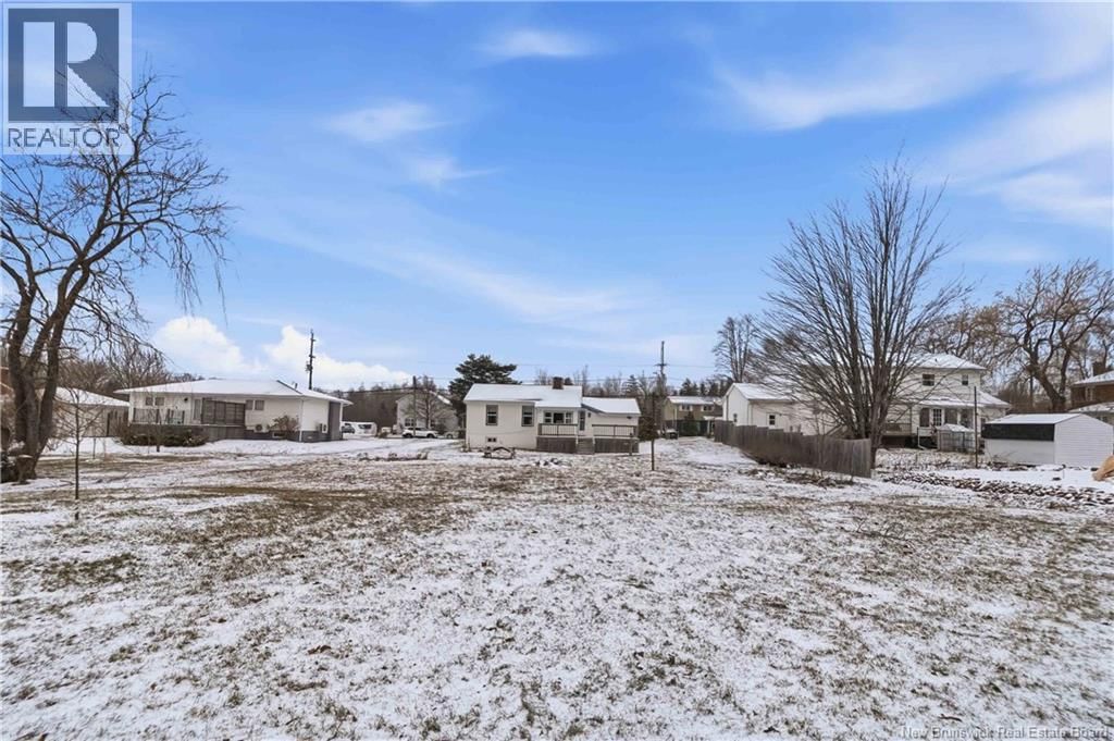 21 KENMORE DRIVE Image 10