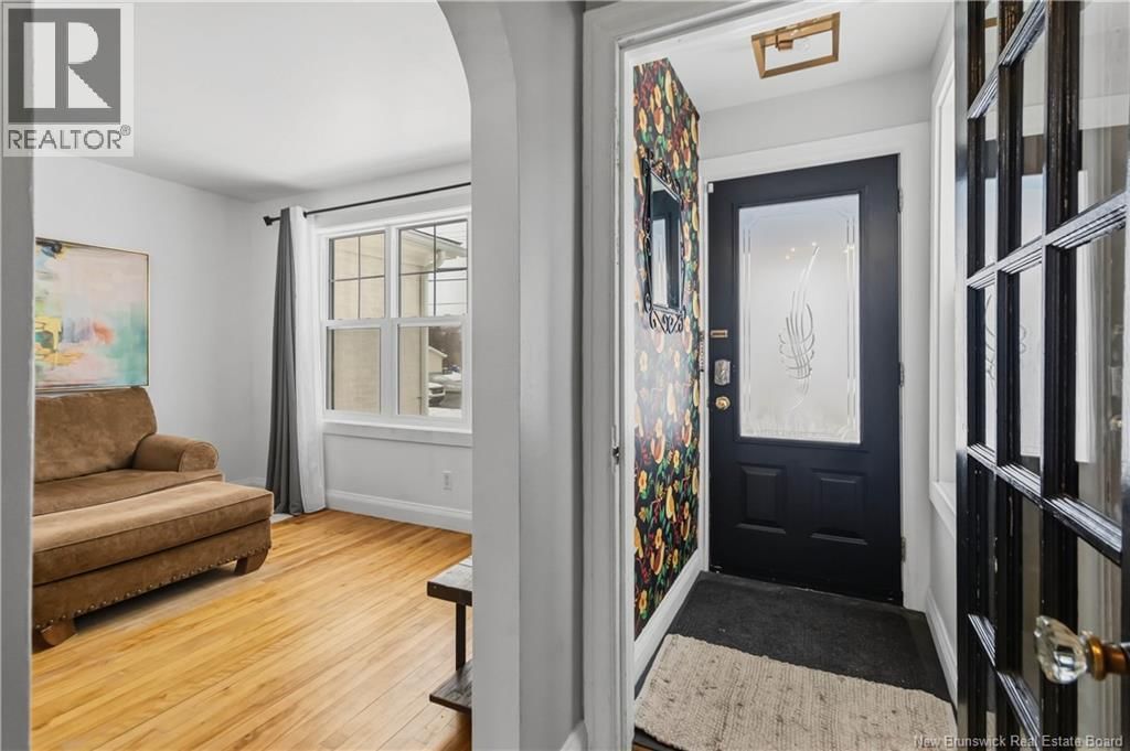 21 KENMORE DRIVE Image 14