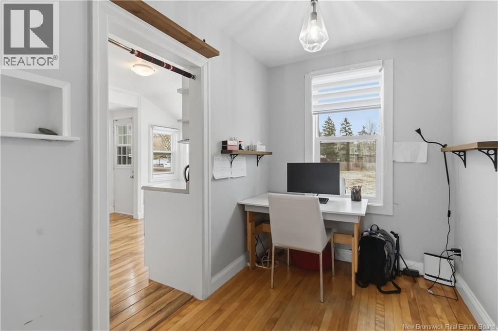 21 KENMORE DRIVE Image 27