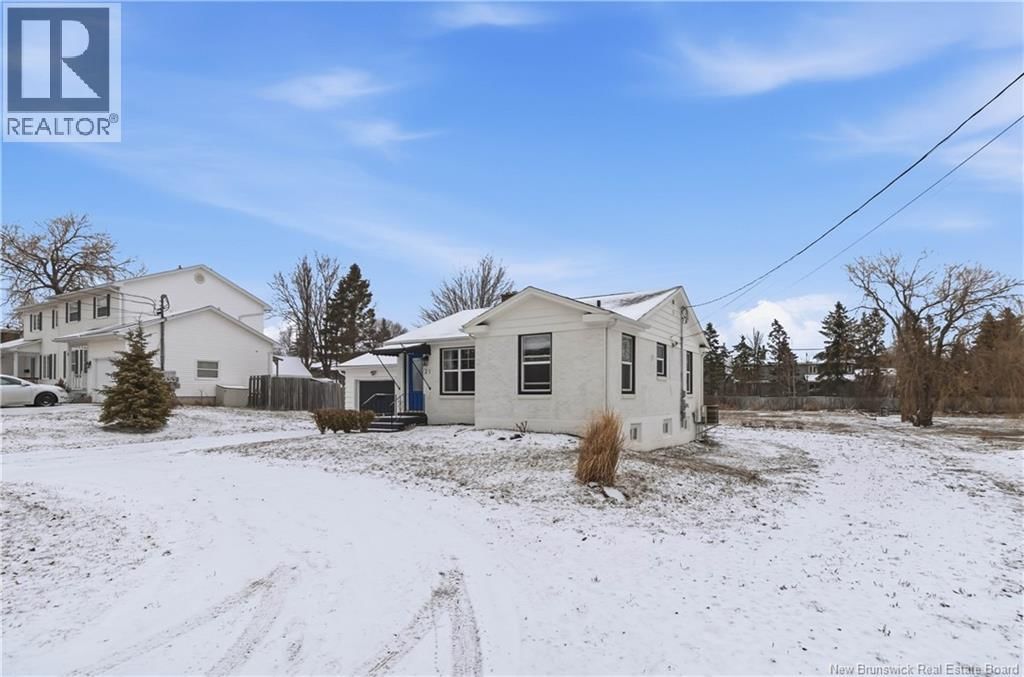 21 KENMORE DRIVE Image 4