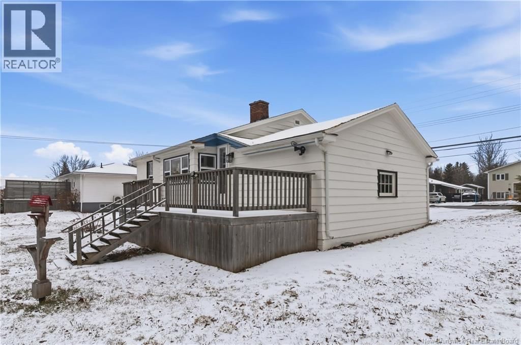 21 KENMORE DRIVE Image 6