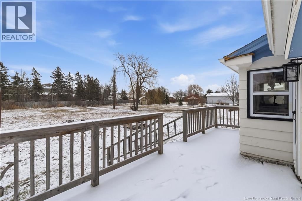 21 KENMORE DRIVE Image 9