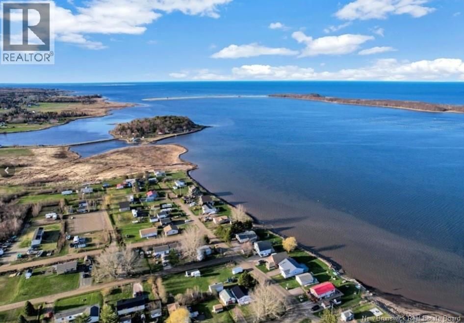 10 Florina Street, Cocagne, New Brunswick E4R 2H7