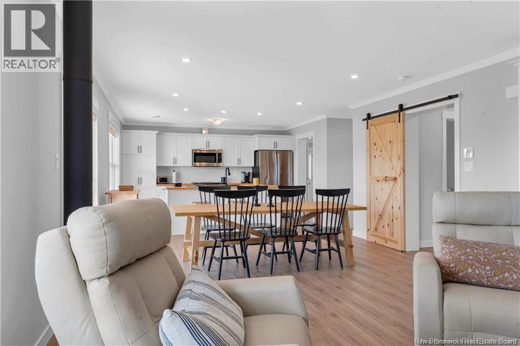 34 MCKINNON Image 11