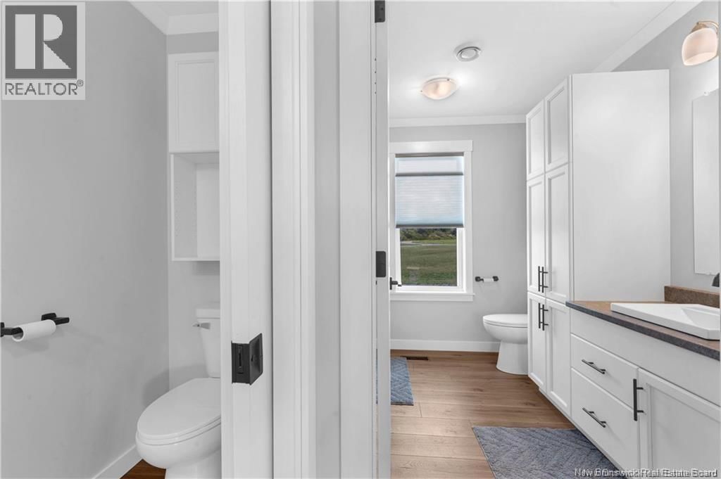 34 MCKINNON Image 23