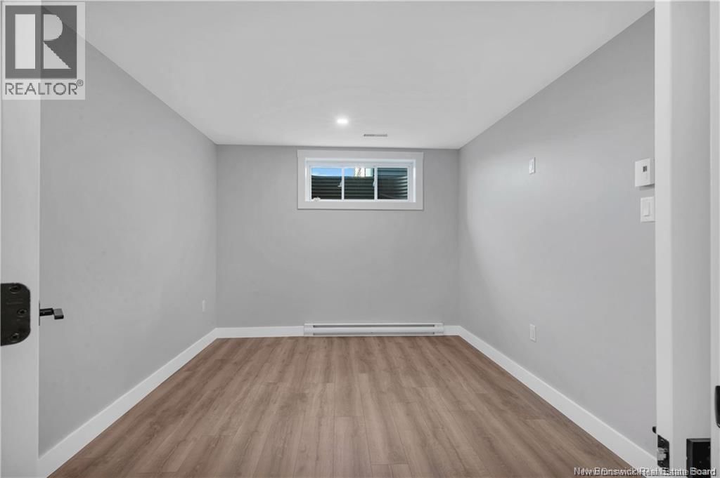 34 MCKINNON Image 30