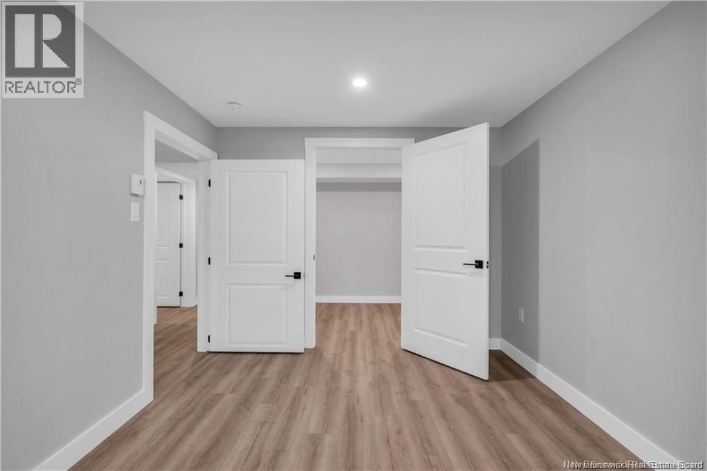 34 MCKINNON Image 31