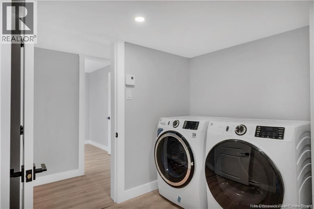 34 MCKINNON Image 35