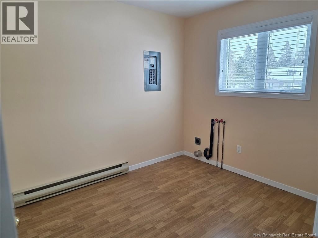 392 RUE DES SAPINS Image 16