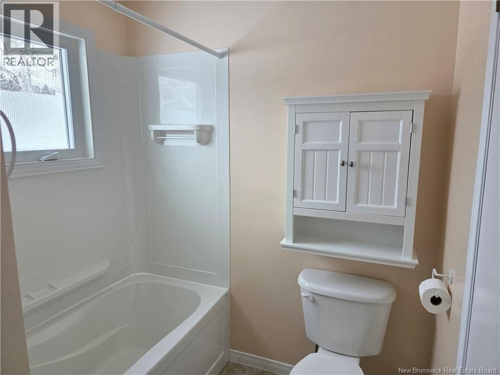 392 RUE DES SAPINS Image 17