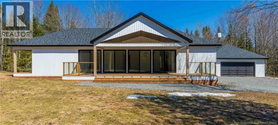 175 Robertson Road | Lakeside New Brunswick | Slide Image Two