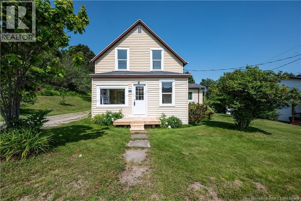 52 Fundy View Drive, Alma, New Brunswick E4H 1H7