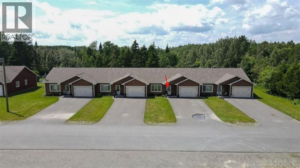 84 Beaulieu Street, Saint-Quentin, New Brunswick E8A 1B2