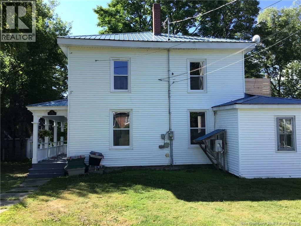 16 Dow Street, St. Stephen, New Brunswick E3L 1R9