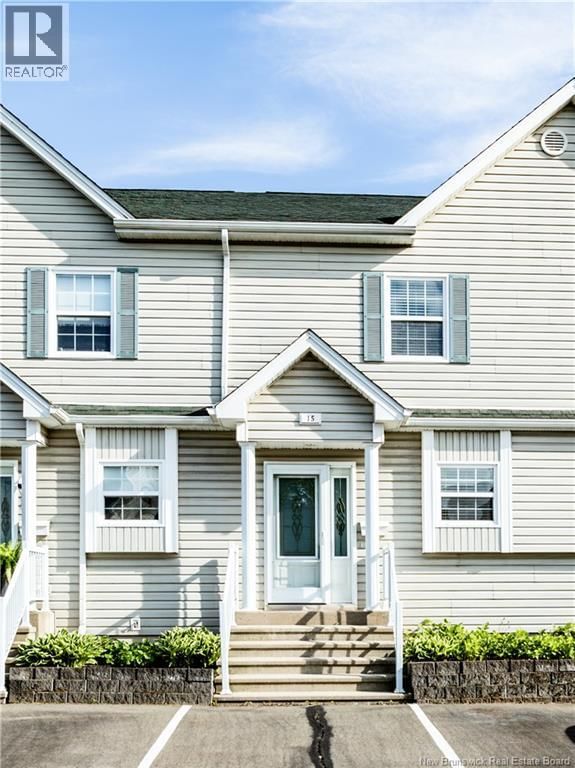 354 Amirault, Dieppe, New Brunswick E1A 1G3