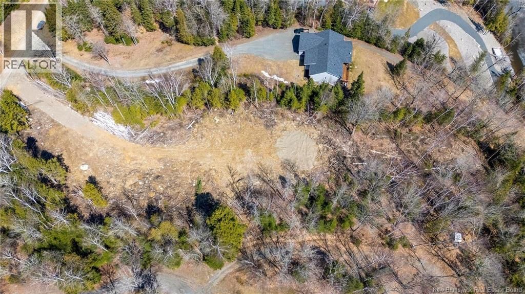 92-6 CARL AVENUE Image 10