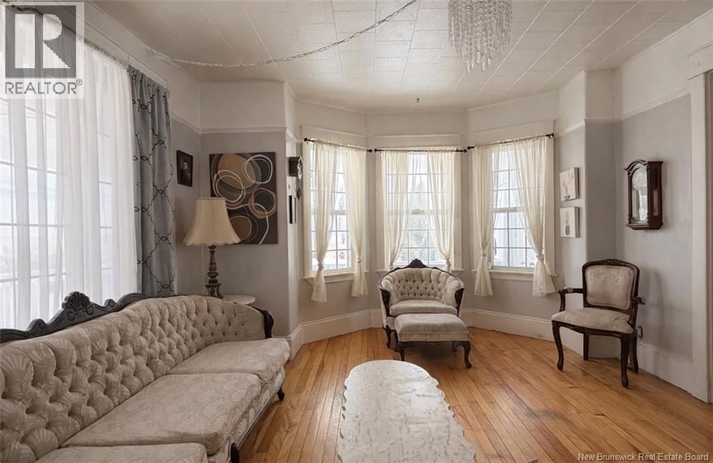 344 ST PATRICK Image 12