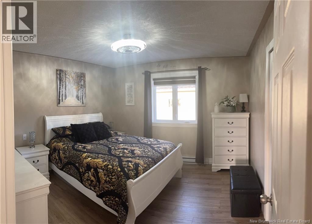 190 DUREPOS STREET Image 29