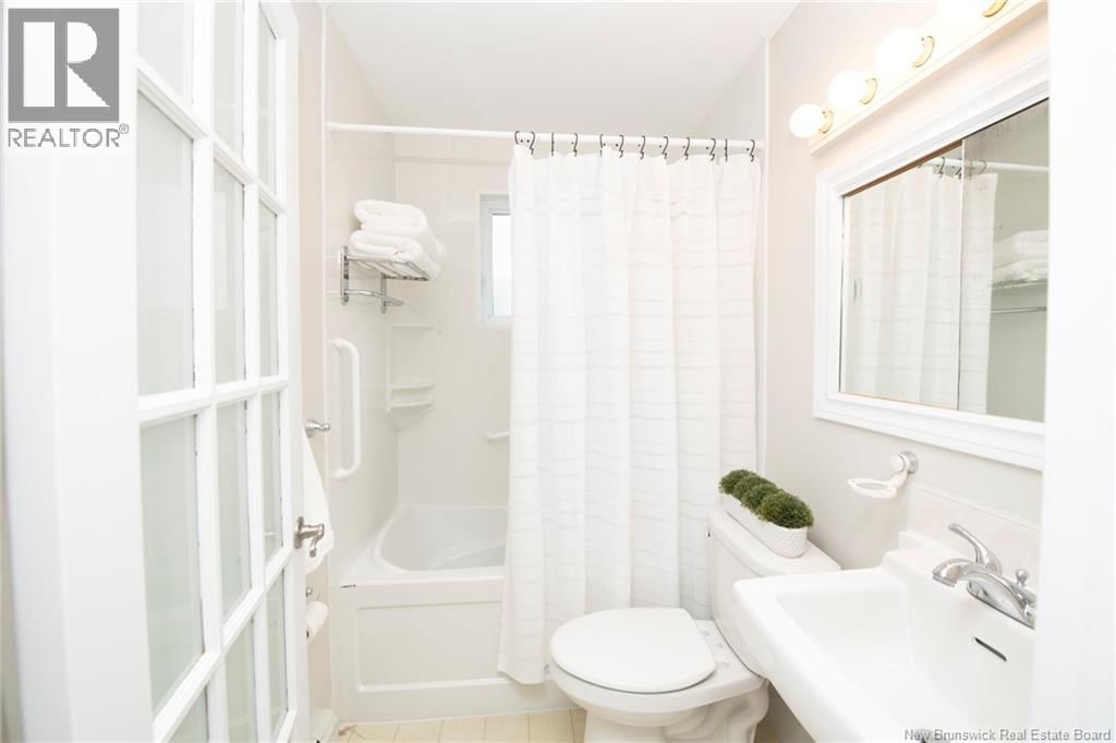 160 SNOW AVENUE Image 15