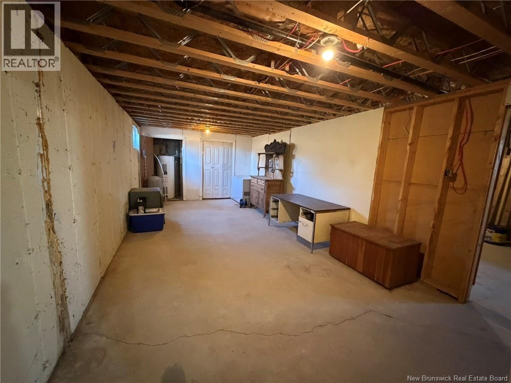 2281 103 ROUTE Image 17