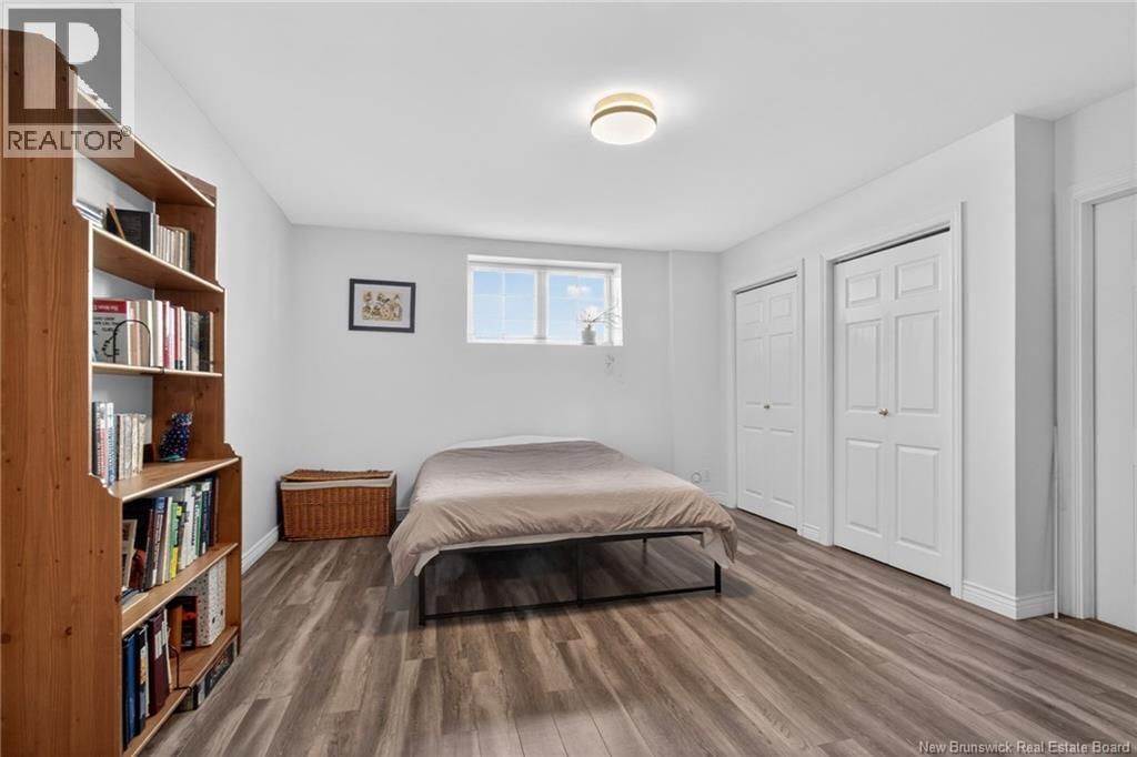 721 CENTRALE STREET Image 34