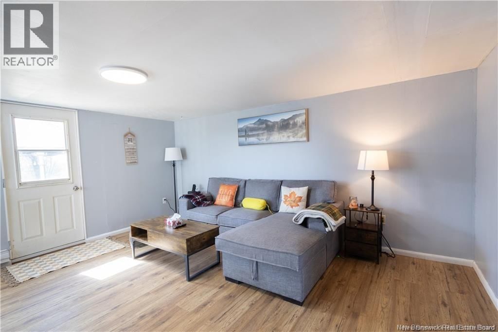 3222 ROUTE 104 Image 4