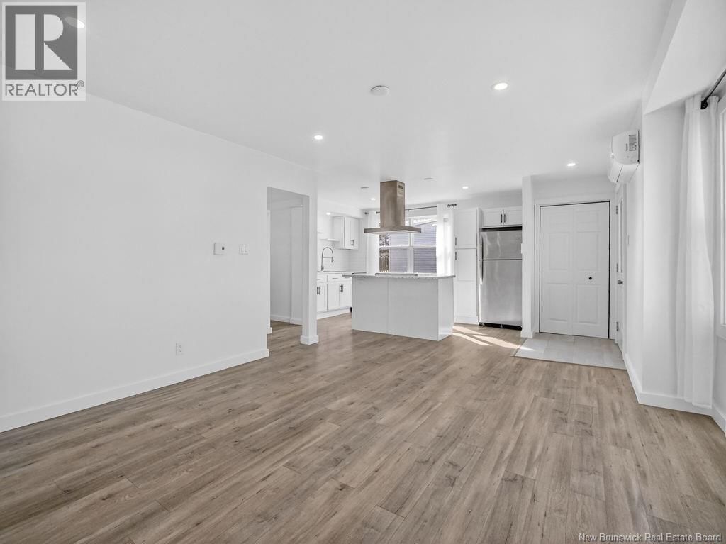 47 CHURCHILL STREET Image 10