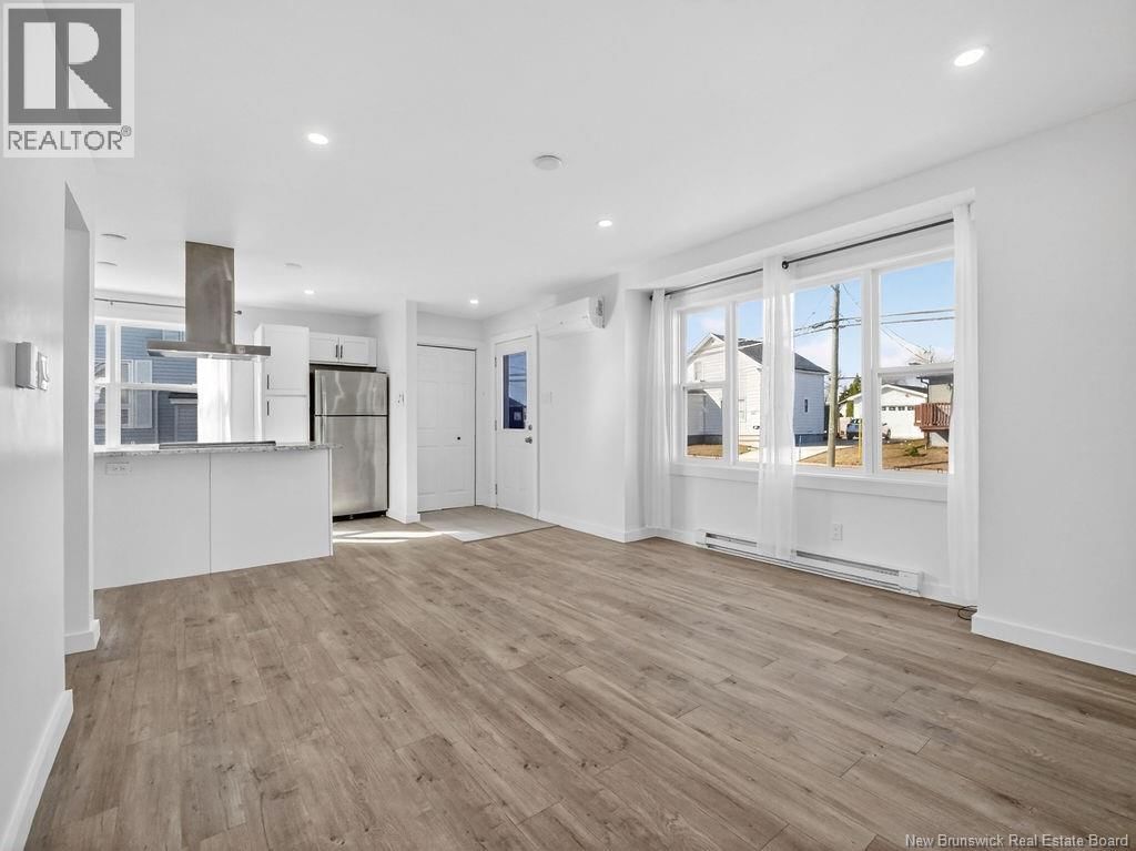 47 CHURCHILL STREET Image 12