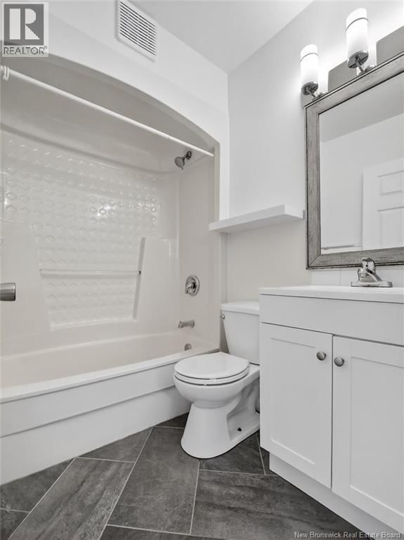 47 CHURCHILL STREET Image 17