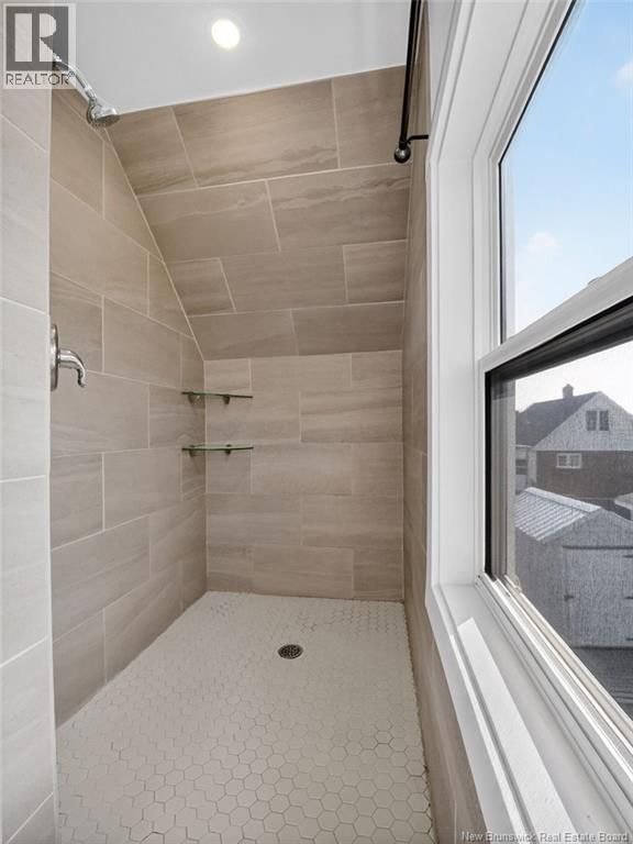 47 CHURCHILL STREET Image 25