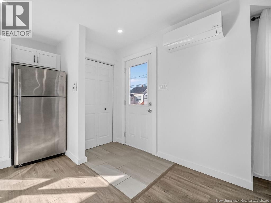 47 CHURCHILL STREET Image 3