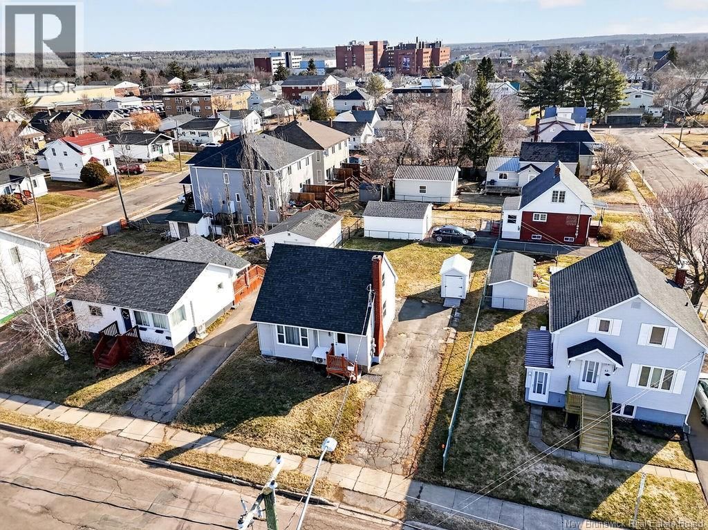 47 CHURCHILL STREET Image 35